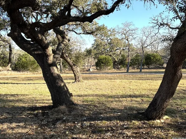 944 Fm 3351, Boerne, TX 78006