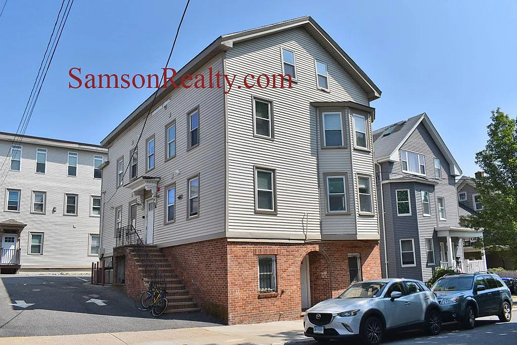 2 bed, $2,700 — Photo 2