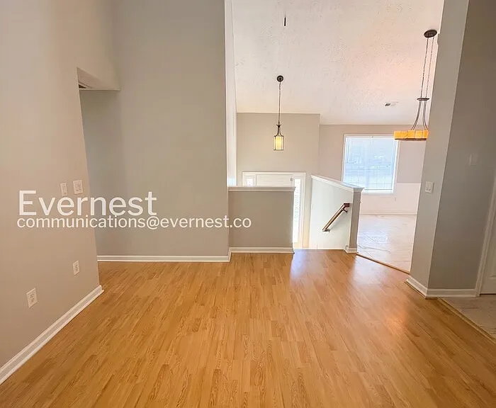 228 Nina Cir — Photo 7