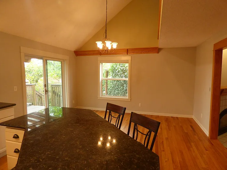 4592 Indian Earth Ct NE — Photo 24