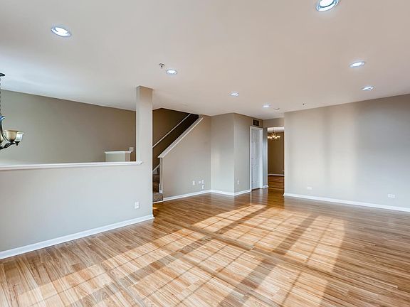 4th image of 1640 Fox Run Dr #0