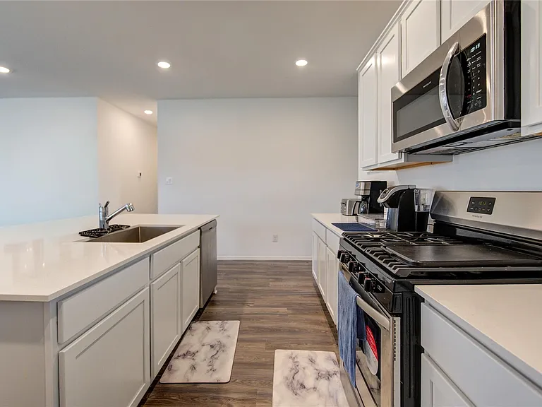 2904 Cordova Hill Dr — Photo 10