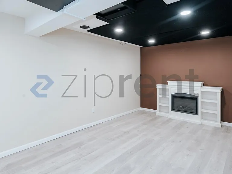 4762 Rio Rita Way — Photo 4