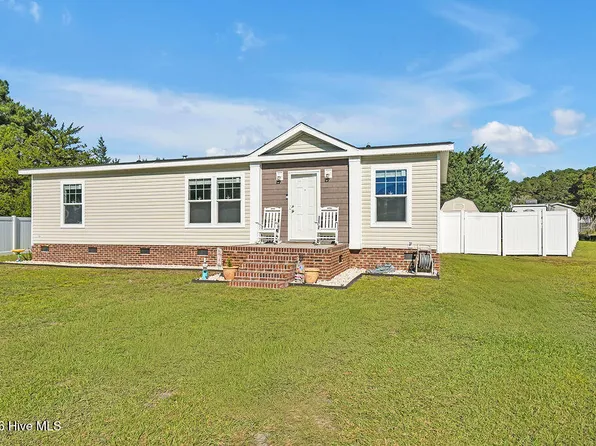 1580 Pitt Court SW, Supply, NC 28462