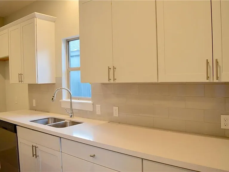 601 Elmwood Pl #A — Photo 7