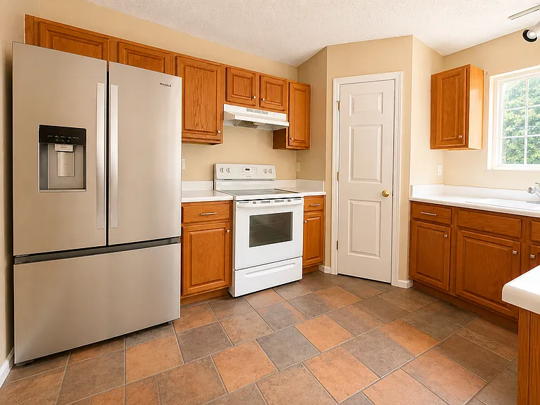 2610 Chatfield Dr — Photo 13