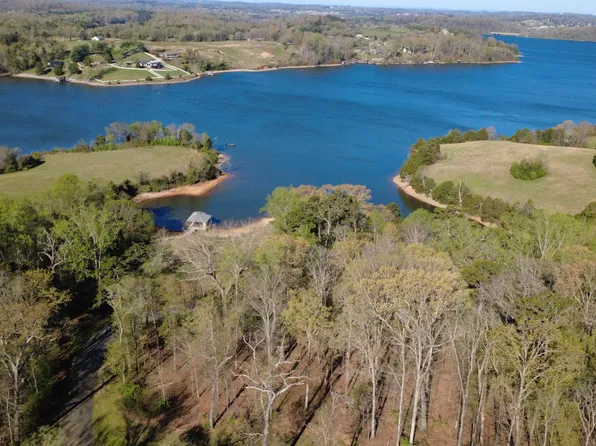 2027 Arcadia Peninsula Way, Knoxville, TN 37922