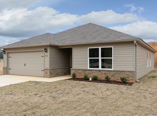 33 Spanish Ct, Eclectic, AL 36024
