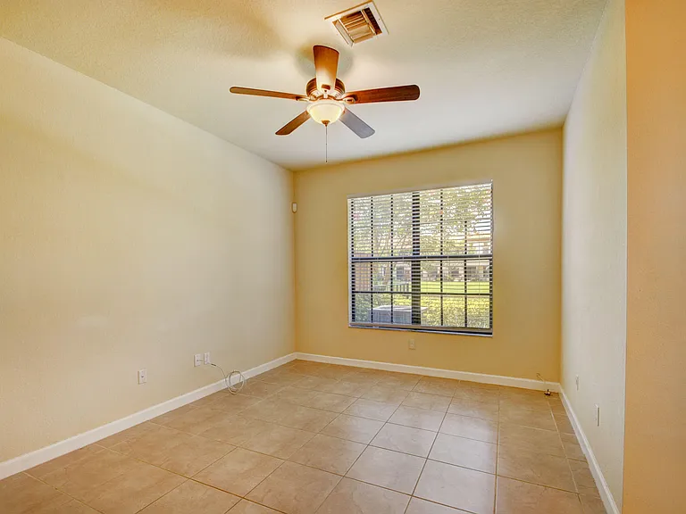 10385 Wellington Parc Dr — Photo 18