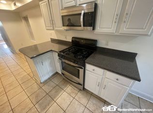 1806 E Lombard St, Baltimore, MD 21231