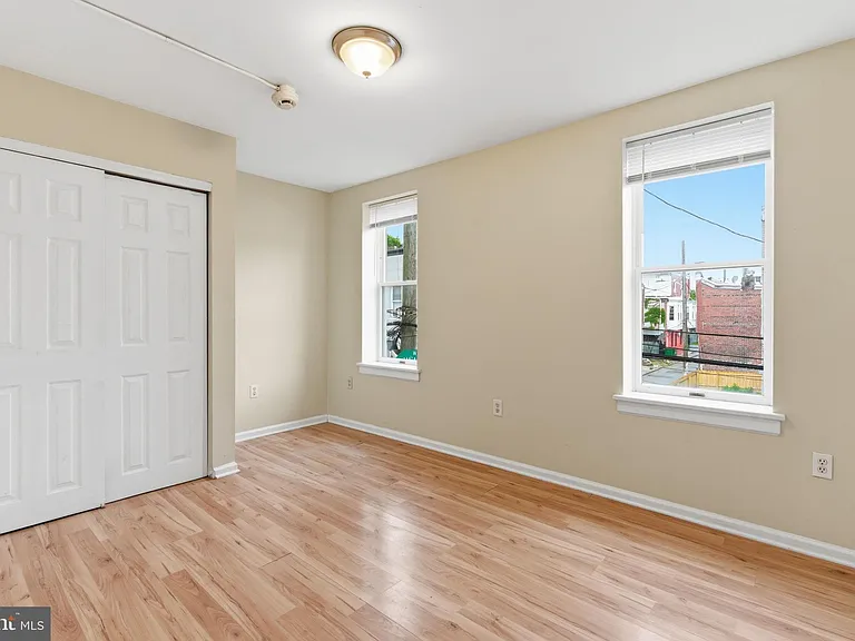 1817 N Gratz St — Photo 28