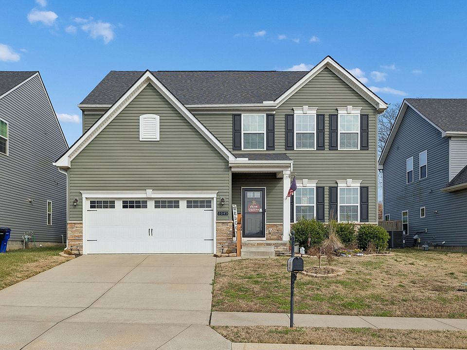 1st image of 3043 Persimmon St