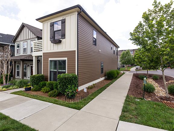 4th image of 72 Nance Ln