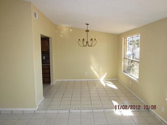 2nd image of 2817 Chaswood St