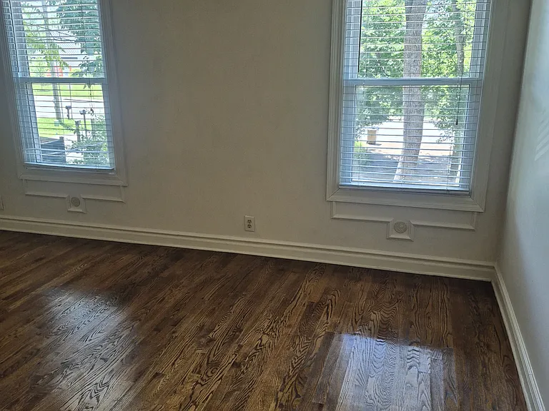 3418 Belmont Blvd — Photo 10
