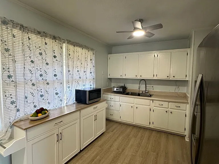 51 Lawanna Dr — Photo 9