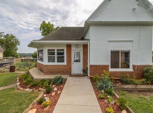 620 Peabody Ave, Cabool, MO 65689