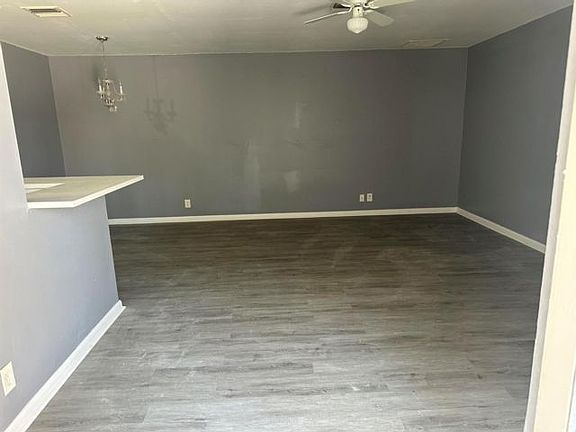 3rd image of 16 Crossings Cir APT B