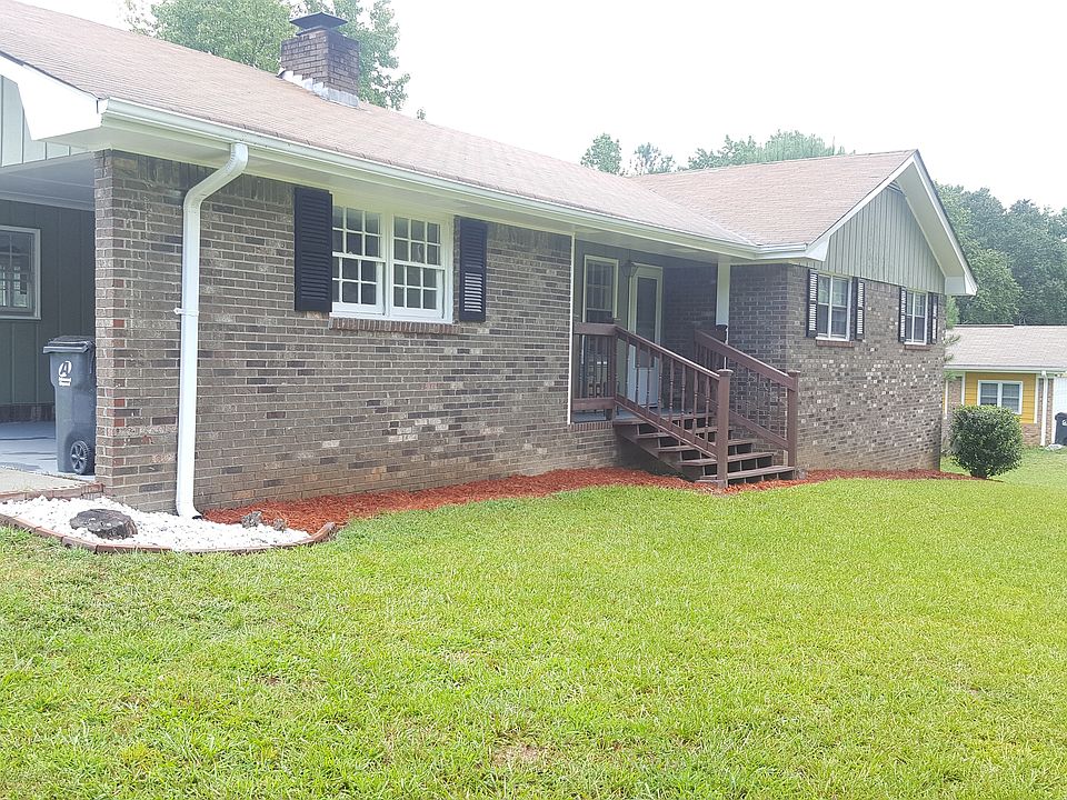 1st image of 2505 Springdale Dr