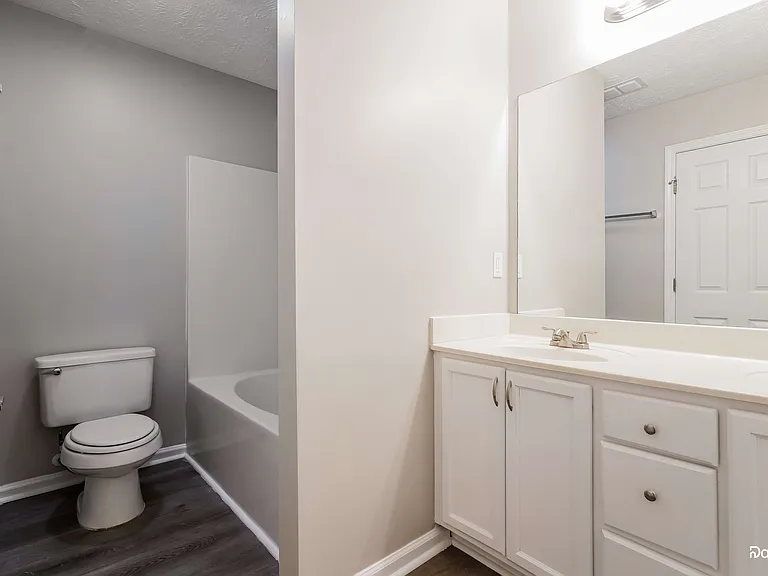 5628 Hickory Park Dr — Photo 11