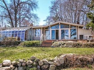 390 S Main St, Cohasset, MA 02025