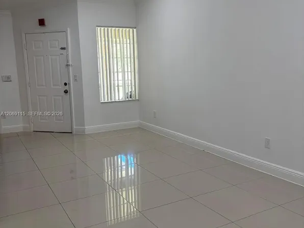18344 NW 68th Ave APT G, Hialeah, FL 33015