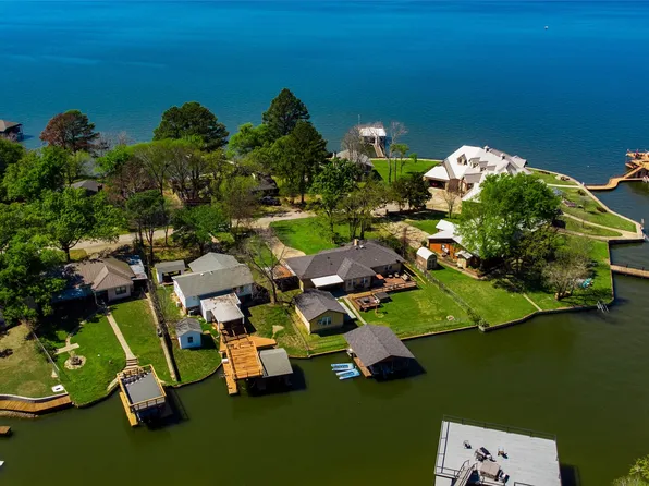 126 Maples Trl, Mabank, TX 75156