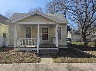 1105 New York St, Lawrence, KS 66044