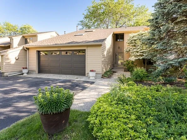 15806 Prospect Point Dr #5, Spring Lake, MI 49456