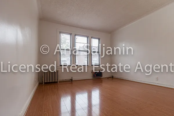 Rented by Citi Zone Realty | media 7
