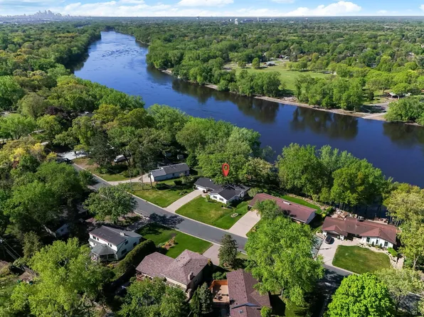 7610 Alden Way NE, Fridley, MN 55432