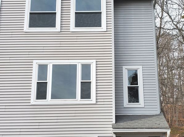 137 Knowles Ave #137