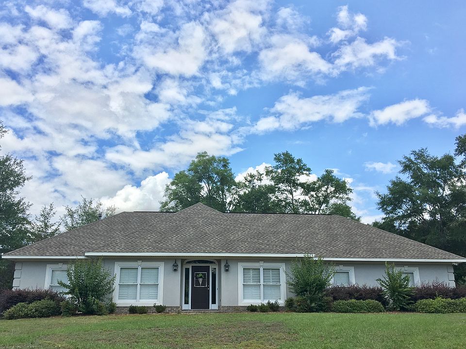 1st image of 6900 Laurel Wood Dr