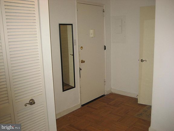 2nd image of 2601 Pennsylvania Ave APT 526