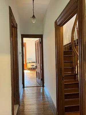 Rented by Oxford Property Group | media 9