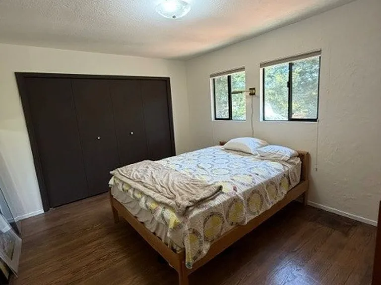 775 Hillcrest Way — Photo 12