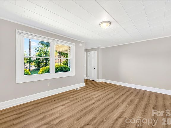 3rd image of 3635 2nd Ave SW