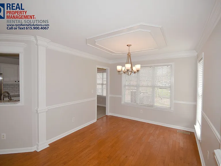 2410 Alexander Blvd — Photo 5