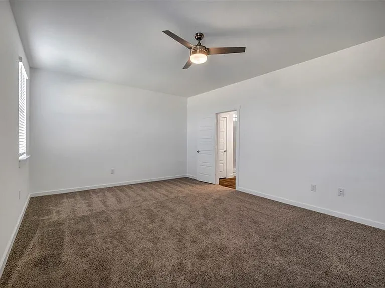 14307 Macquarie Dr — Photo 20