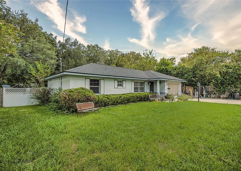 12021 SE 74th Ter, Belleview, FL 34420 | MLS #OM664551 | Zillow