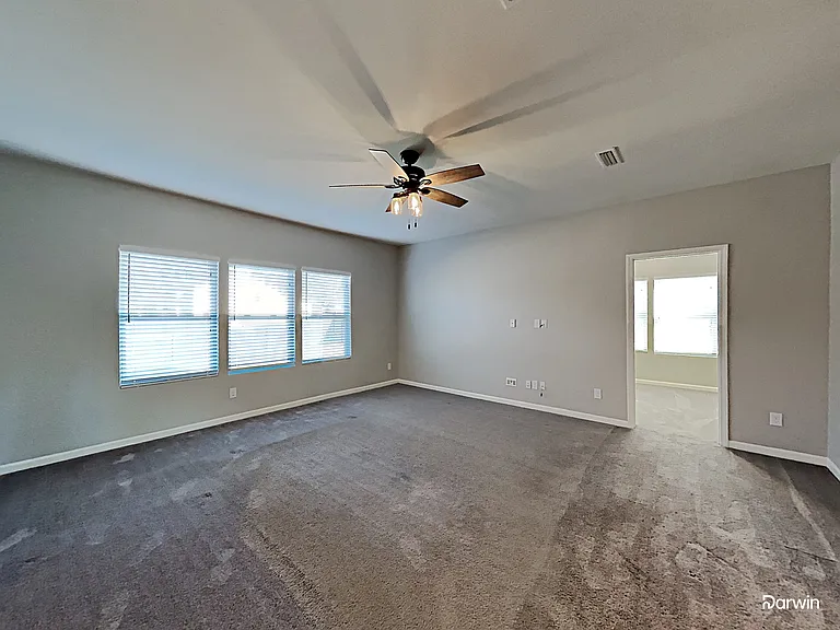 266 Whispering Hills Dr — Photo 7
