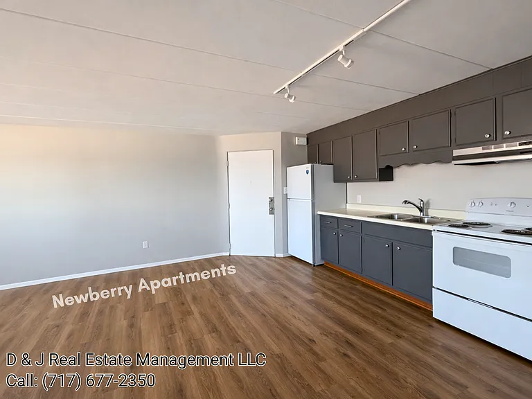 283 Park St #C15 — Photo 3