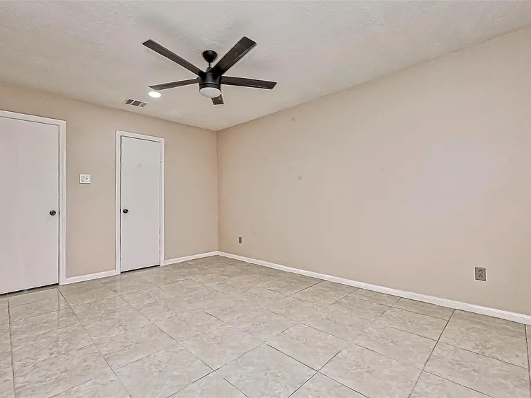 11503 High Star Dr — Photo 39
