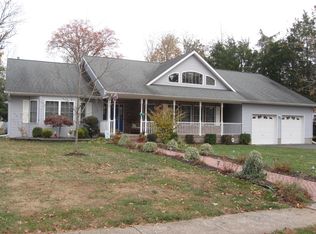 483 Whittier Ave, Piscataway, NJ 08854