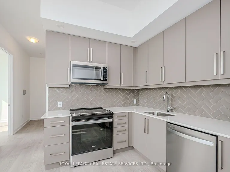 3220 William Coltson Ave #2201 — Photo 16