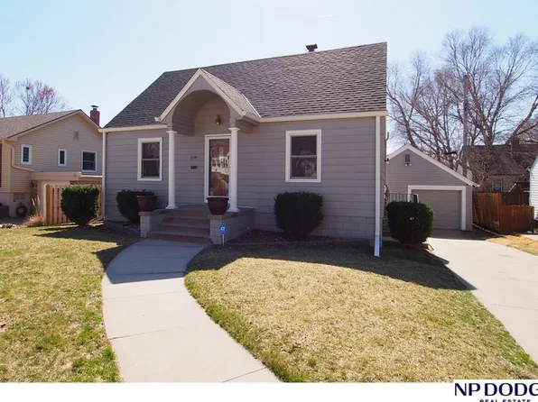 5119 Mason St, Omaha, NE 68106