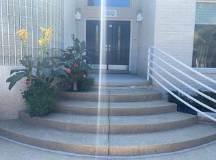 14202 Timberwyck Dr, Shelby Township, MI 48315