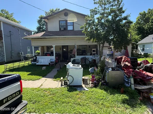 612 S Roney St, Carl Junction, MO 64834