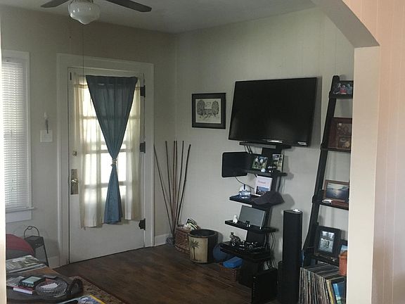 5th image of 6160 Haverford Ave