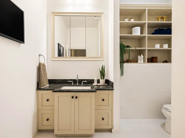 40 West 24th Street image 12 of 18